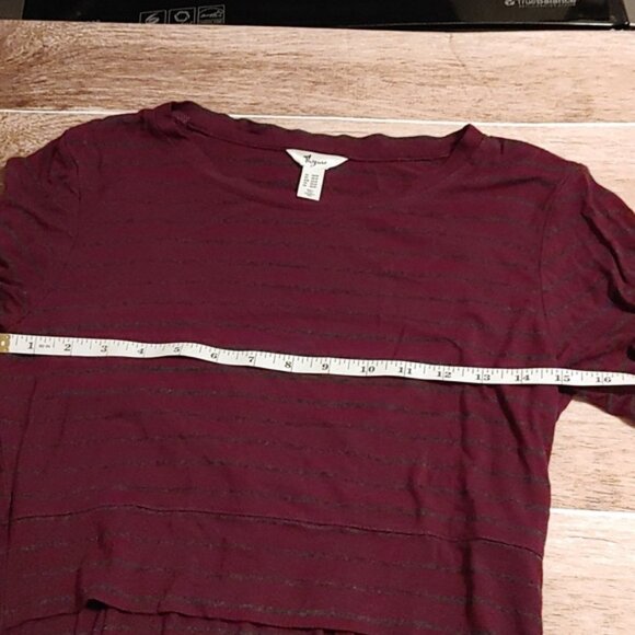 Thyme maternity burgundy gray stripes nursing top 3/4 sleeves XS - Picture 7 of 7